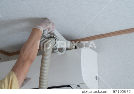 Air conditioner cleaning 67105675