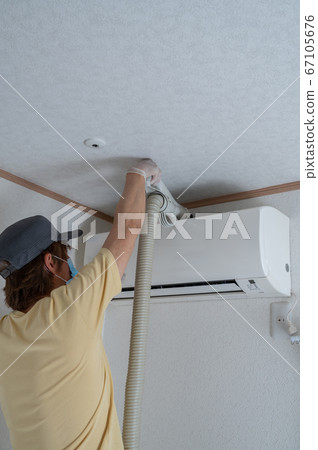 Air conditioner cleaning 67105676
