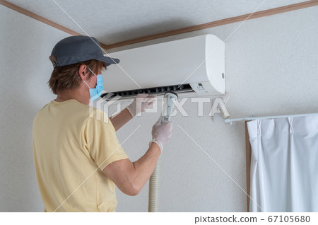 Air conditioner cleaning 67105680