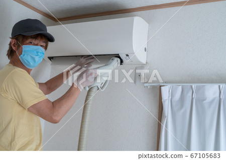 Air conditioner cleaning 67105683