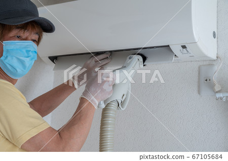 Air conditioner cleaning 67105684