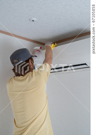 Air conditioner cleaning Air conditioner cleaning 67105858