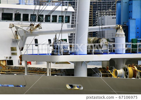 支持該島生命的第二艘客船Saruwaia Maru 支持該島生命的第二艘客船Saruwaia Maru 67106975