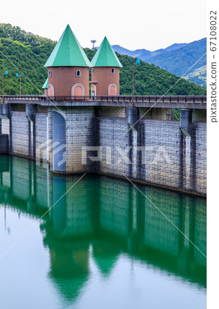 Narubuchi水壩[福岡縣葛飾區Sashinoguri鎮] 67108022