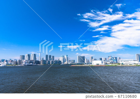 "Tokyo Metropolis" Tokyo Waterfront / Urban Landscape 67110680