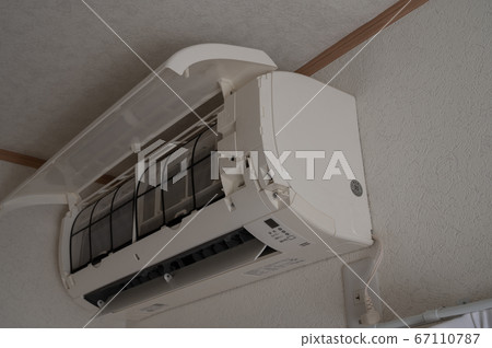 Home air conditioner indoor unit 67110787