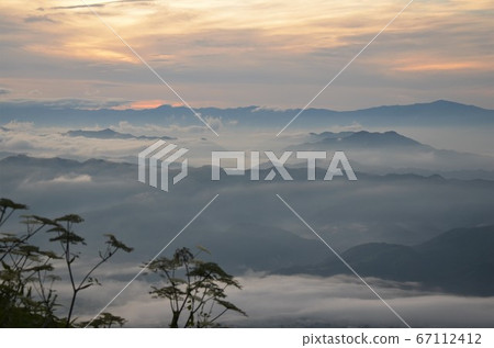 黎明山 67112412