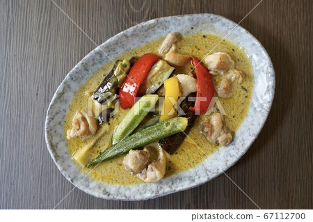 Green curry 67112700