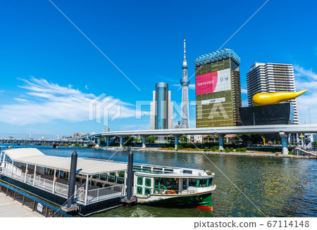 Japan's Tokyo cityscape Overlooking the water bus stop "Dokan" etc. (a new attraction in the back, the Sumida River Walk) Japan's Tokyo cityscape Overlooking the water bus stop "Dokan" etc. (a new attraction in the back, the Sumida River Walk) 67114148