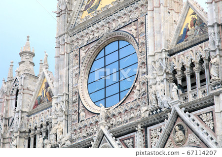 details of Siena cathedral, unesco world heritage, Italy 67114207