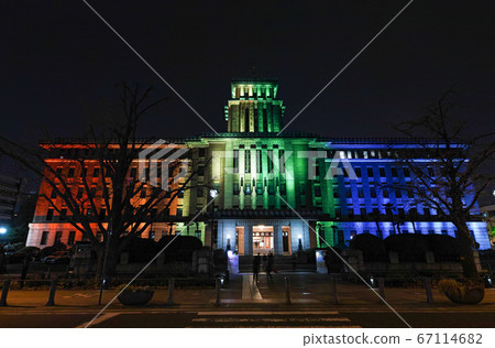 神奈川縣/橫濱三塔彩虹照亮的國王塔(神奈川縣政府/神奈川縣政府) 神奈川縣/橫濱三塔彩虹照亮的國王塔(神奈川縣政府/神奈川縣政府) 67114682