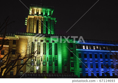 Kanagawa / Yokohama Three Towers Rainbow Illuminated King's Tower (Kanagawa Prefectural Government Office/Kanagawa Prefectural Office) Kanagawa / Yokohama Three Towers Rainbow Illuminated King's Tower (Kanagawa Prefectural Government Office/Kanagawa Prefectural Office) 67114693
