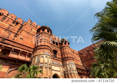 Historical Agra Fort in Agra, Uttar Pradesh, India Historical Agra Fort in Agra, Uttar Pradesh, India 67116720