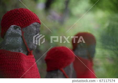 排隊的地藏 67117574