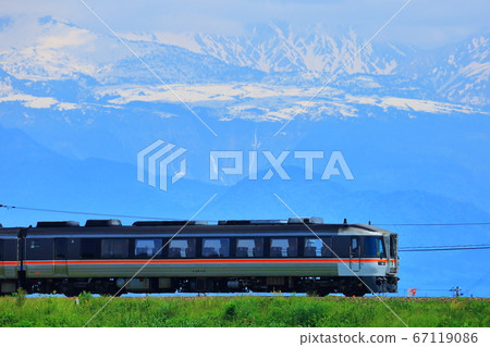 高山幹線Kiha 85 Wide View Hida 高山幹線Kiha 85 Wide View Hida 67119086