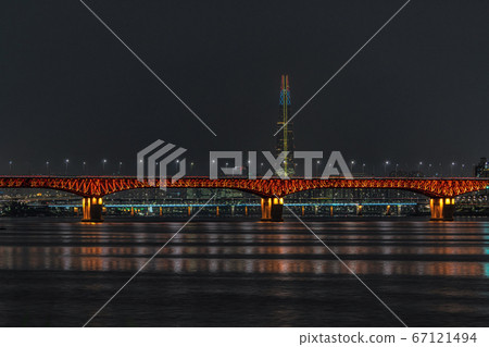 Seongsu bridge at night Seongsu bridge at night 67121494