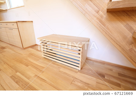 Air conditioner under the stairs of LDK Air conditioner under the stairs of LDK 67121669