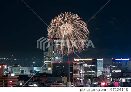 Fireworks in the heart of Sapporo / Sapporo, Hokkaido 67124148