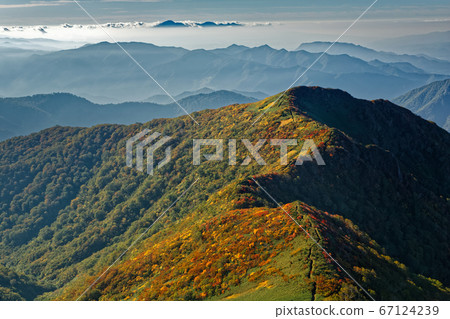 從霞岳市看赤城山和赤城山的景色 67124239