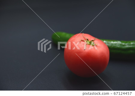 Tomato and cucumber 67124457