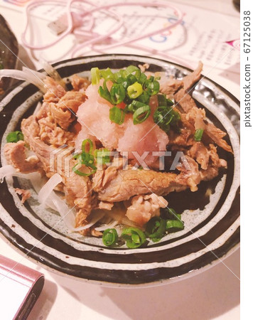 肉 肉 67125038