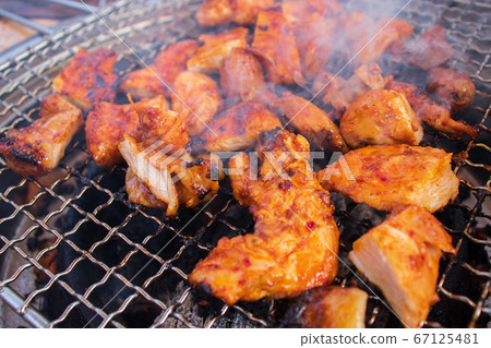 木炭烤雞，雞肉，雞肉外出就餐 67125481