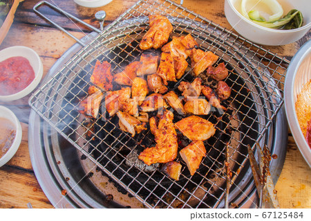 木炭烤雞，雞肉，雞肉外出就餐 67125484