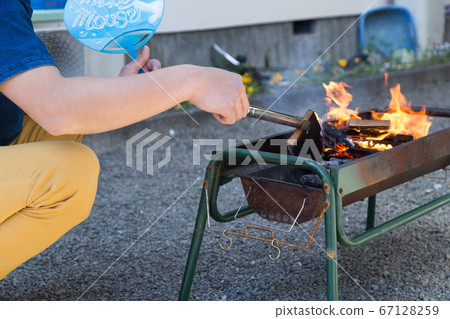barbecue    67128259