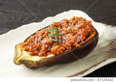 Meat miso taraku of rice eggplant Meat miso taraku of rice eggplant 67129182