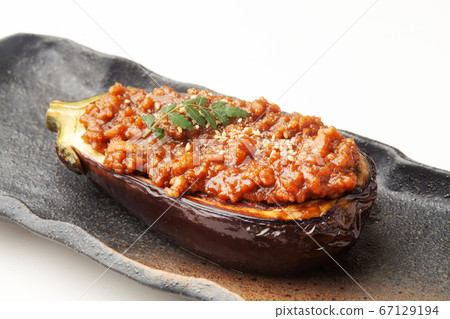 Meat miso taraku of rice eggplant Meat miso taraku of rice eggplant 67129194