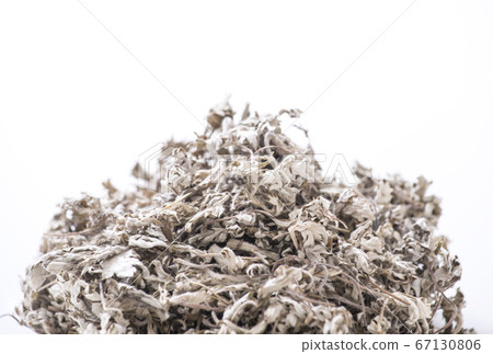Dried mugwort, Japanese herb, mugwort leaves, mugwort, health and beauty ingredients 67130806