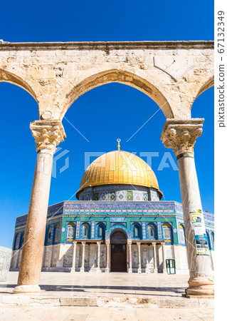 The Dome of the Rock on the temple mount in Jerusalem - Israel The Dome of the Rock on the temple mount in Jerusalem - Israel 67132349