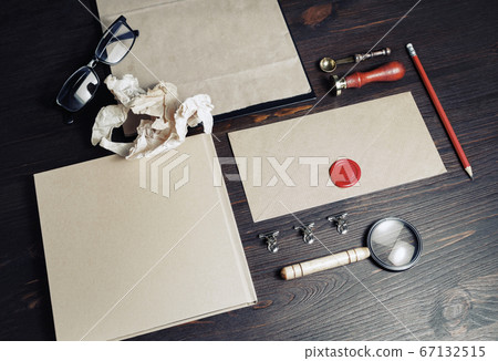 Blank retro stationery Blank retro stationery 67132515