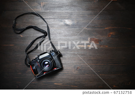 Black vintage camera 67132758
