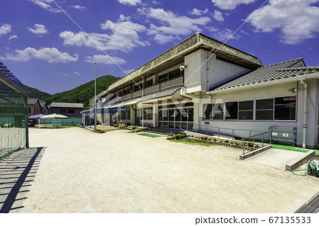 高橋市高橋幼兒園岡山縣高橋市 67135533