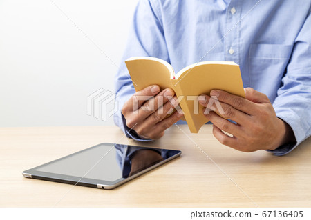 Tablet Tablet 67136405