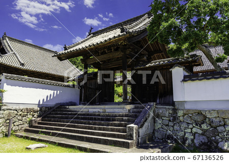 岡山縣高橋市石屋町故鄉村禦寺寺 67136526