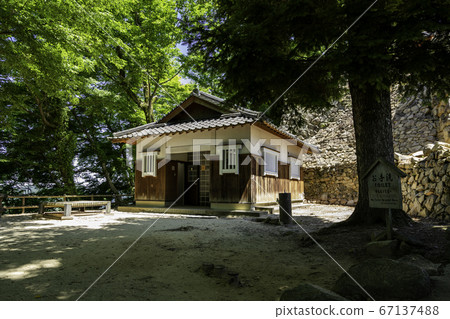 岡山縣高橋市民中松山城廁所 67137488