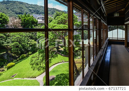 Atami Kiunkaku Japanese-style building and garden landscape 67137721