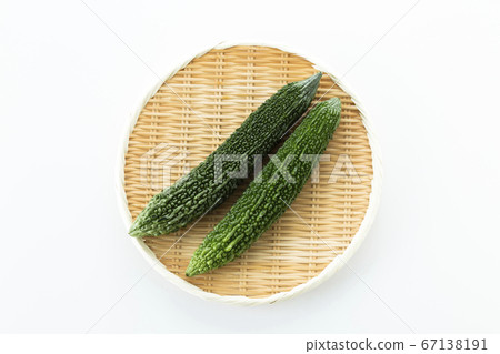 Bitter gourd 67138191