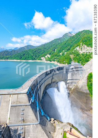 Kurobe Dam in early summer 67138390