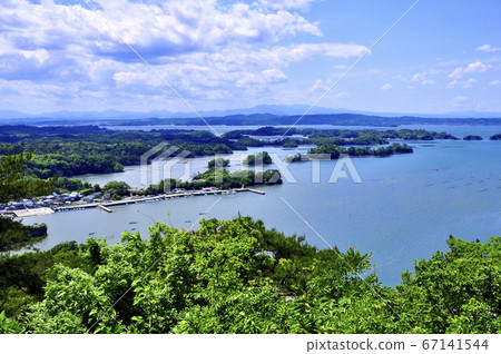 Oku Matsushima Overlooking the islands of Matsushima Bay from Otakamori Oku Matsushima Overlooking the islands of Matsushima Bay from Otakamori 67141544