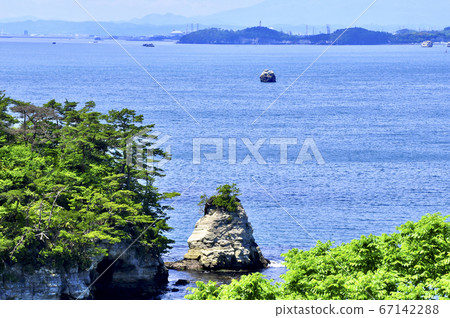 Oku Matsushima: View of Shiogama to the west from Inagasaki Park 67142288
