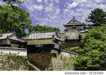 岡山縣高橋市本中松山城本丸城 岡山縣高橋市本中松山城本丸城 67142884