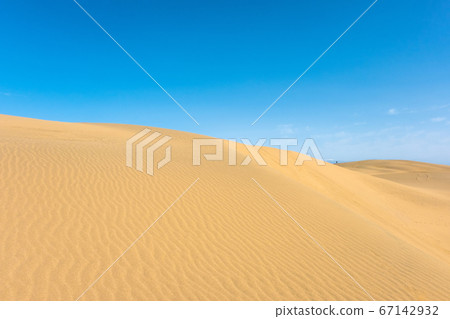 Tottori Sand Dune Windprint Blue Sky 67142932