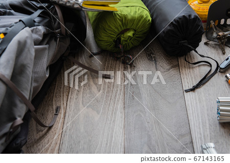 登山背包形象 登山背包形象 67143165