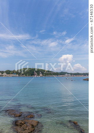 三浦半島藍藍的天空和大海從夏天的天空海岸 67146530