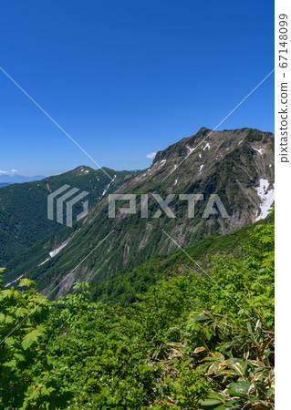 Mt. Koidemata and Mt. Taiga seen from the Tenjin ridge Mt. Koidemata and Mt. Taiga seen from the Tenjin ridge 67148099