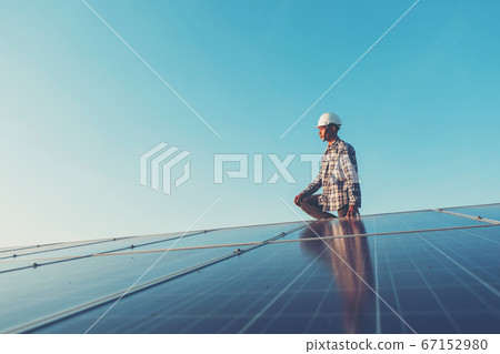 labor working on solar rooftop, Engineering of labor working on solar rooftop, Engineering of 67152980