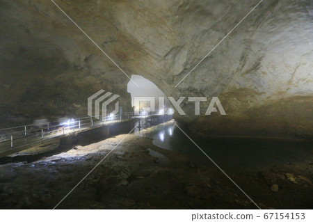 Akiyoshido, Mine City, Yamaguchi Prefecture Akiyoshido, Mine City, Yamaguchi Prefecture 67154153